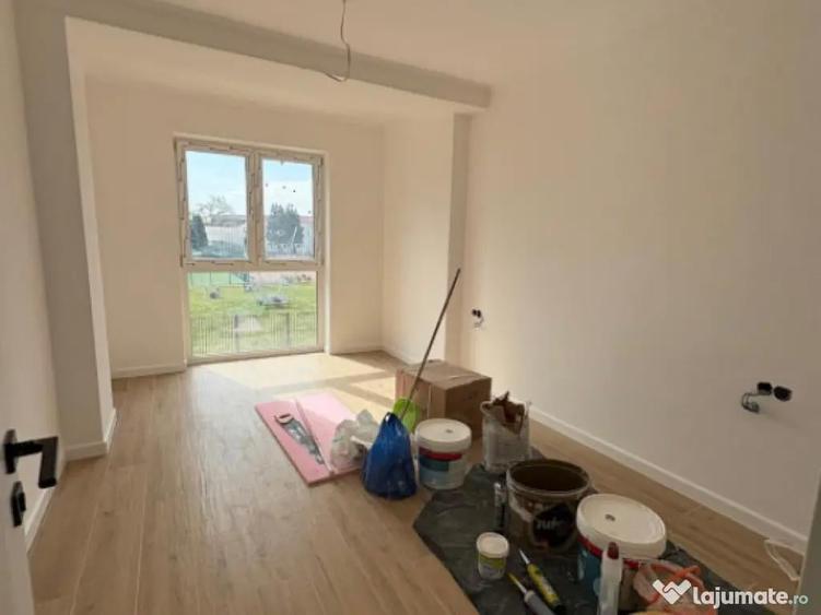 Apartament 3 camere, 61 mp, zona Sasar - 7