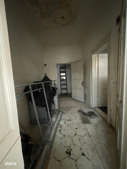 Apartament la curte comuna ULTRACENTRAL - 2