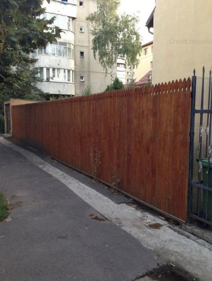 Casă individuală cu 10 camere în Scriitorilor - 3