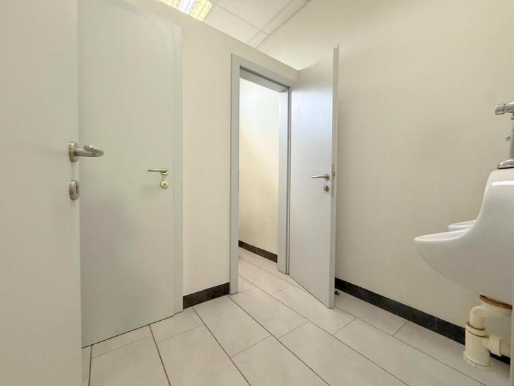 Spațiu de închiriat – aproximativ 300 mp utili - 9