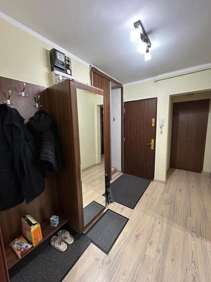 Apartament 3 camere - Bd. Constructorilor Crangasi - 10