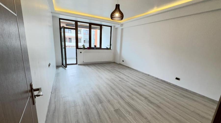 Apartament 3 camere de inchiriat Isaran, Tractorul - 4