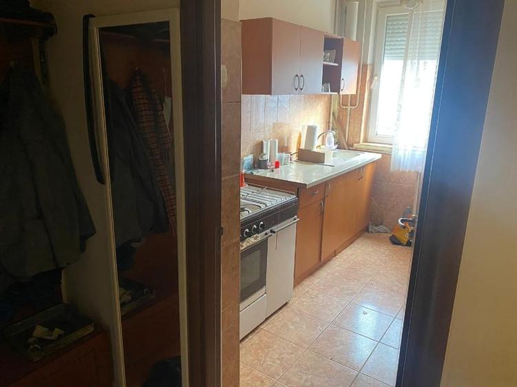 Apartament 2 camere semi Calea Bucuresti -Sp.Neuro et.4/4 - 1
