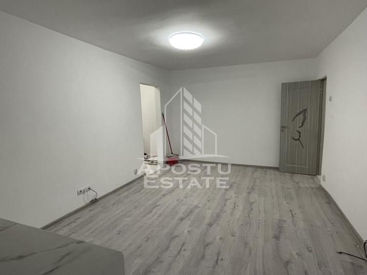 Apartament renovat complet Dambovita - 1