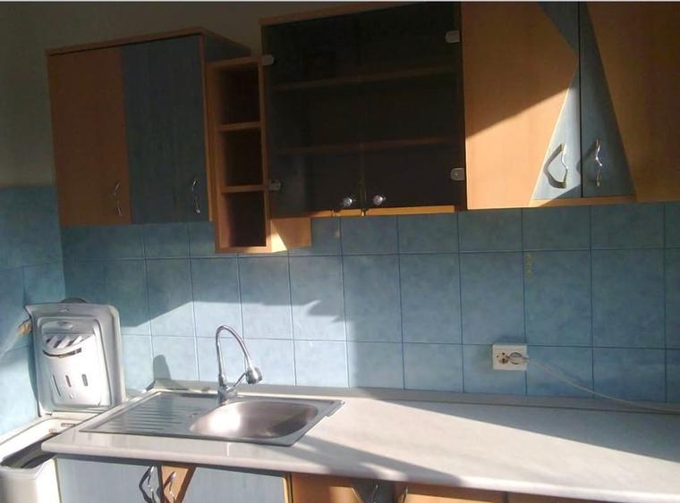 Garsonieră decomandată în Metalurgie