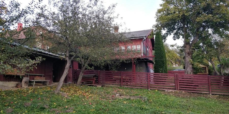 Casa din bârne , 3 camere, Stațiunea Cacica, SU 117mp,882 mp teren - 15