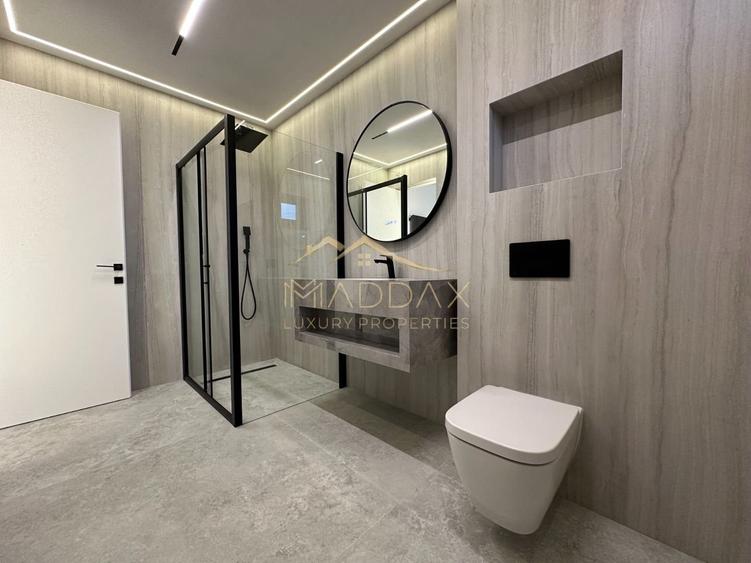 Vila individuala *432mp* + curte // 6 locuri Parcare / Pipera-Tunari - 30