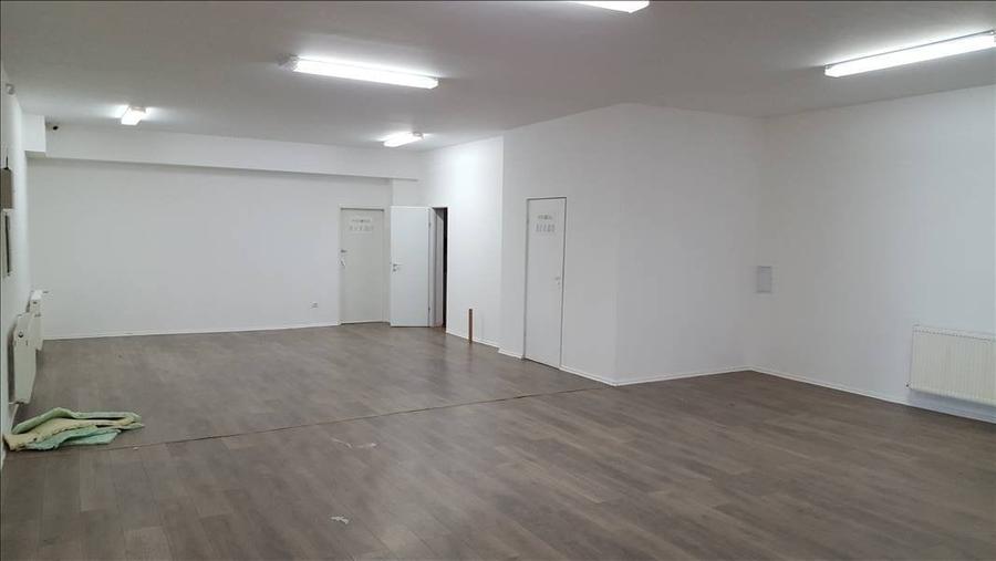 Spatiu comercial finisat, showroom sau birouri - 7