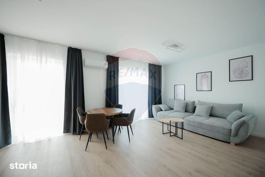 Apartament cu 3 camere, mobilat în Seleuș
