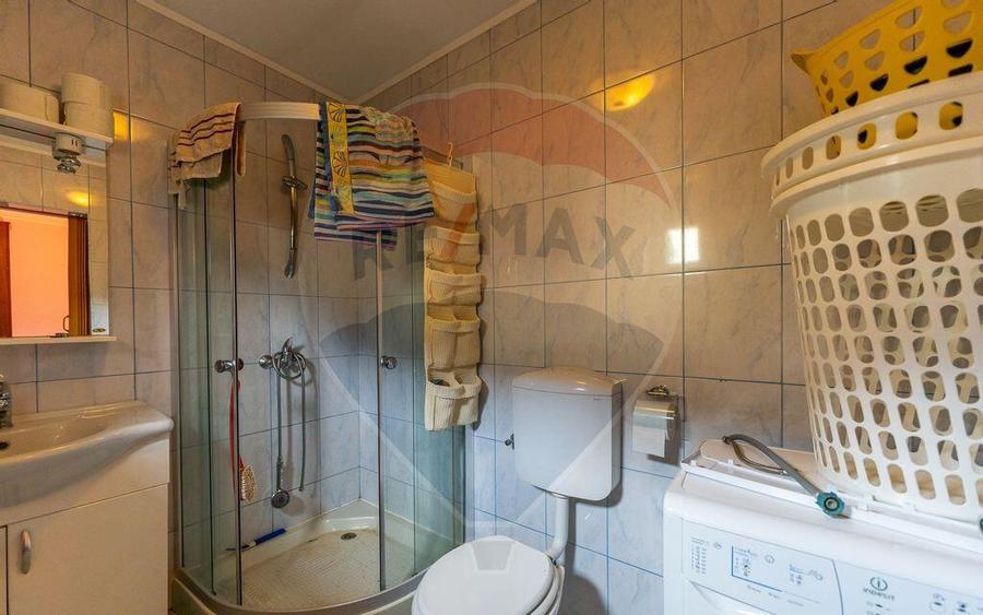 Vila 4 camere si teren 4421mp de vanzare - 7