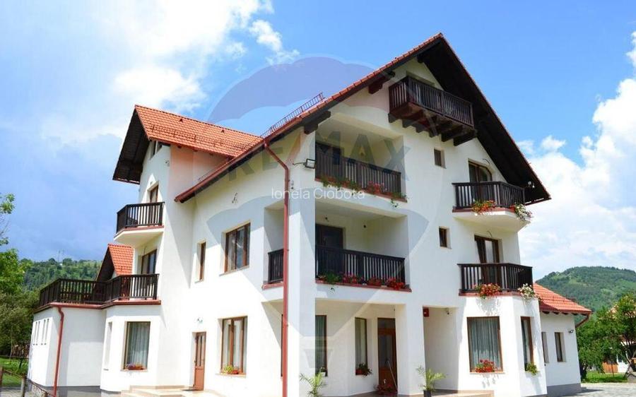 Hotel RABBIT BRAN de vanzare in Moieciu De Jos , Bran
