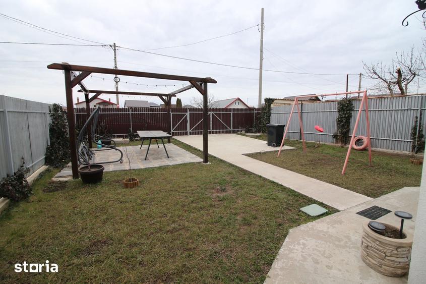 Casă cu 4 camere cu Teren 500 Mp în Vânători