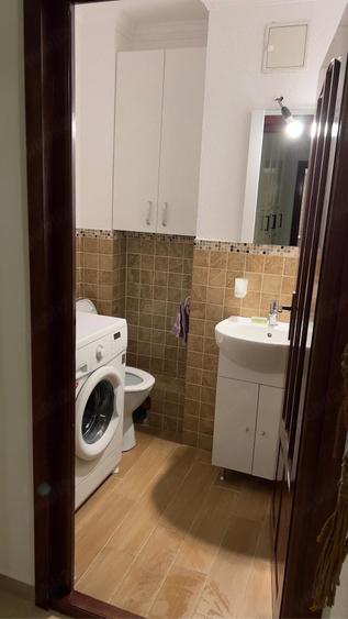 Inchiriez apartament 3 camere complet mobilat - 1
