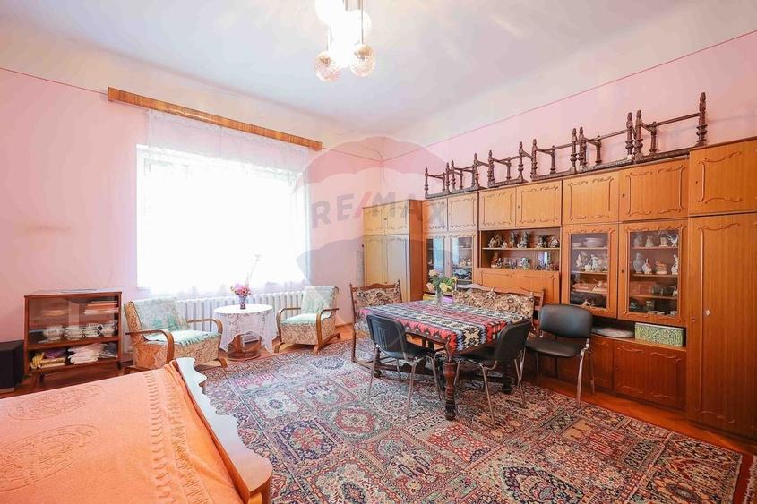 Spatiu ultracentral in Oradea, 171 mp, clinica sau birouri, de vanzare - 9