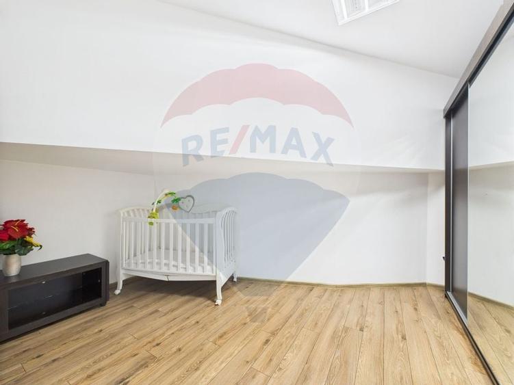 Apartament spatios 4 camere | 122 mp | Damaroaia - 9