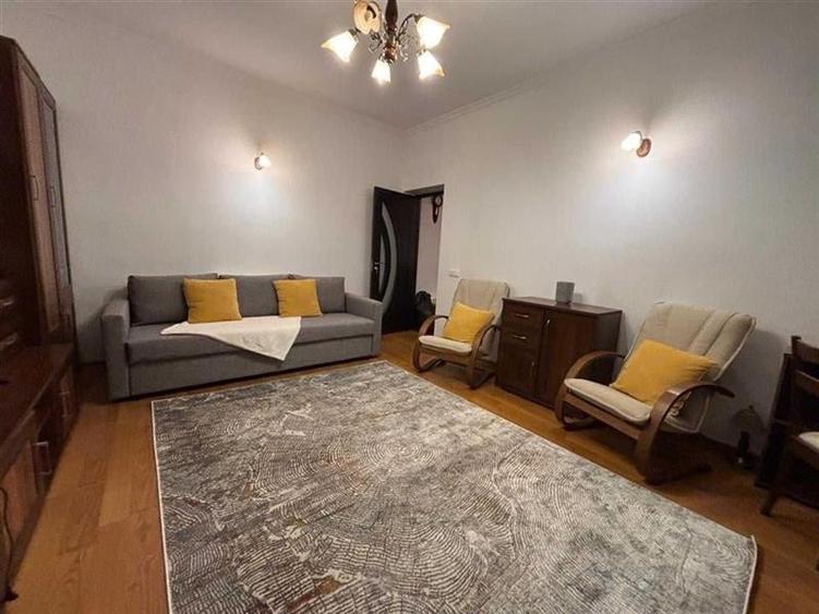 Inchiriere garsoniera metrou Grivita - 2