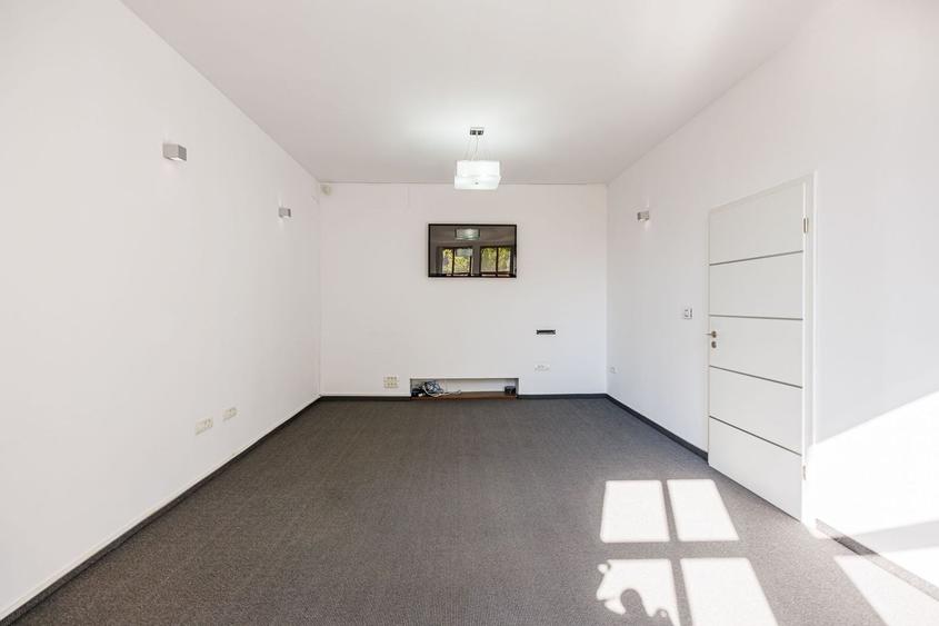 De vanzare apartament  localizat ultracentral, ideal business, Timisoara - 21