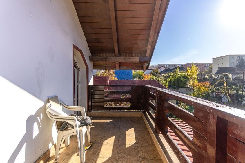 Proprietate mixta cu spatiu comercial si locuinta Strada Aurel Vlaicu - 43
