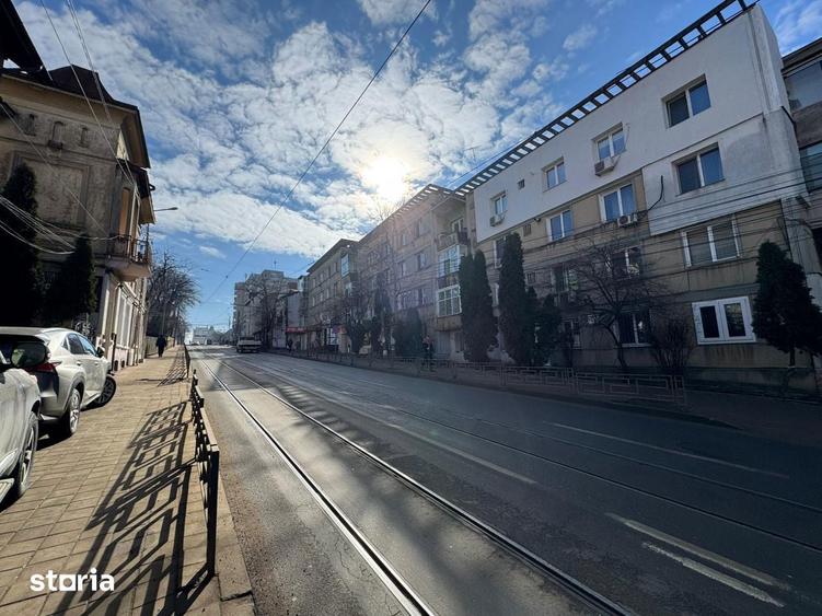 Inchiriere Spatiu pentru Restaurant, 300 mp utili + 300 mp terasa - Ga - 7