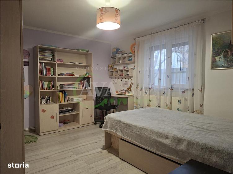 Casa P , 3 camere , 98 mp, teren 480 mp, zona Letea Veche - 2