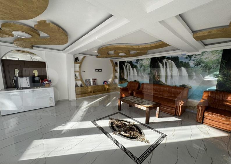 Casa cu 9 incaperi, P+1 283.69 mp, cartier Romanesti - 3