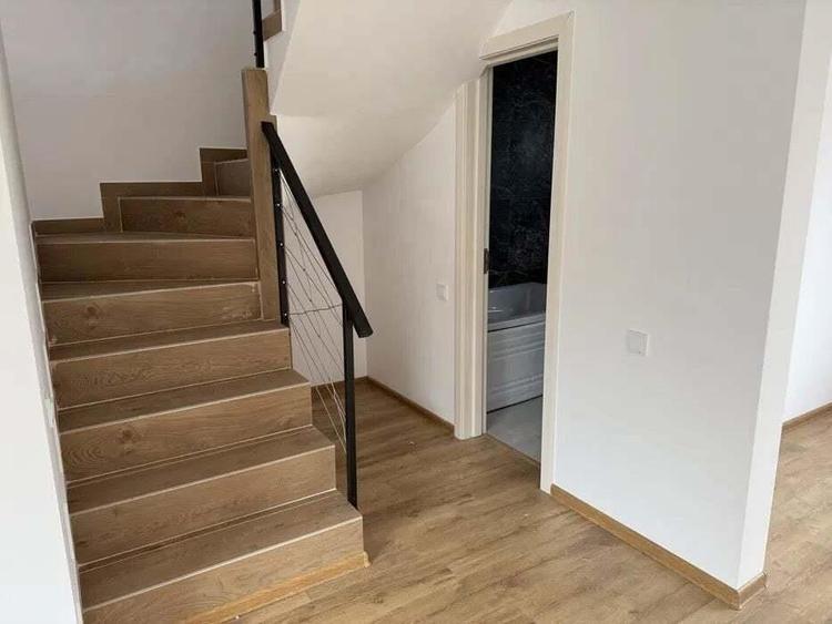 Viile Dalului Mic - Vanzare casa triplex - 3