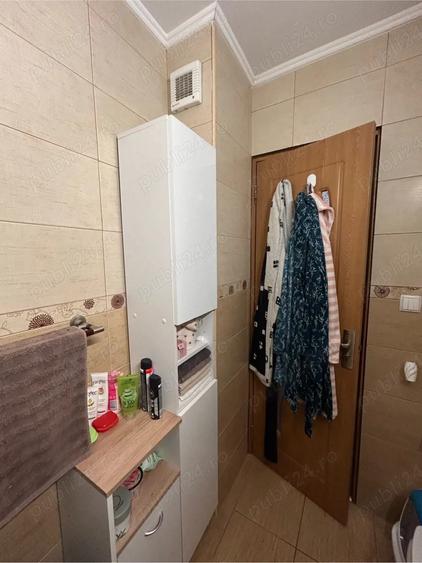 Apartament cu 3 camere decomandate de vanzare - 1