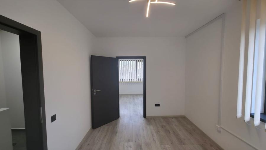 Spatiu Premium in Duplex pentru birou: 6 Camere, Infrastructura IT, Parcare - 8