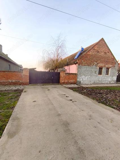 Casa de vanzare in Sanmartinu Sarbesc - 5