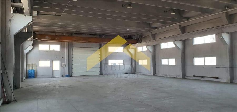 De vanzare doua hale pe un teren imprejmuit 9000 mp zona Gai - 14