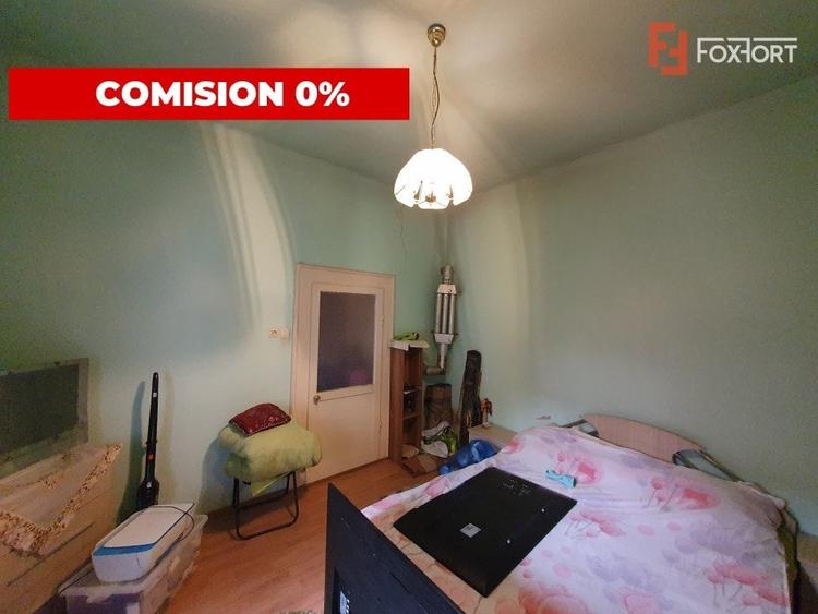 Casa cu 5 camere si service auto, teren total de 400 mp, zona Calea Sagului - 22