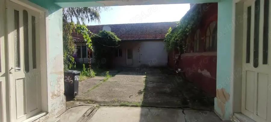 Casa spa?ioasa pe 1200mp teren, foraj 120m, zona pitoreasca Balint, Timi? - 9