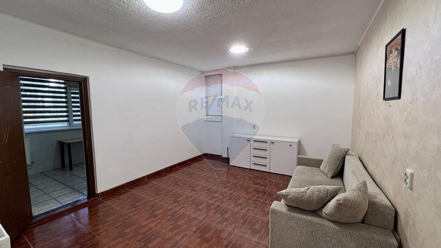 Spatiu comercial cu suprafata de 142.8mp de vanzare in Braila - 9