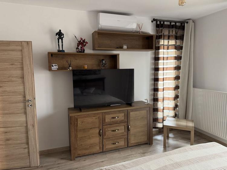 Inchiriez Garsoniera Plaza Residence Faza 1 - 4