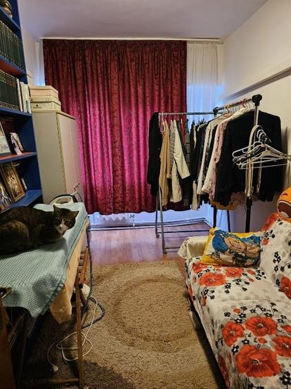 Apartament de vânzare 4 camere - 2