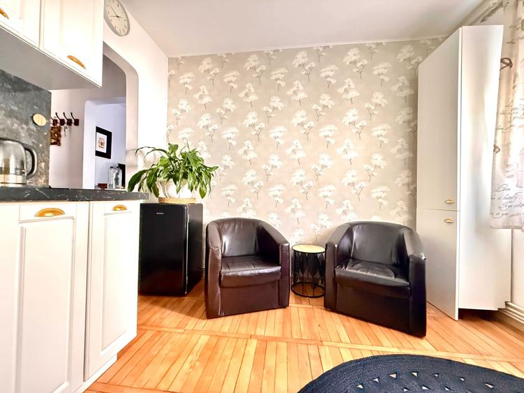 Garsoniera eleganta compartimentata cu AC, et. 2, zona excelenta Sibiu - 4