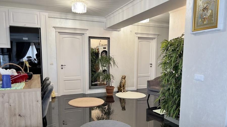 *PENTHOUSE cu vedere panoramica* (complet mobilat/utilat) - Bucium - 5