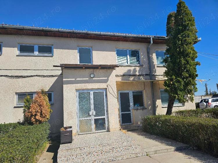 Vand Hale cu teren Zona Metro,( fosta fabrica),teren 14500 mp ,Hale 9 cladiri P+E, platf betonate - 7