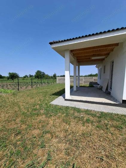 COMISION 0% | Casa Individuala | Comuna Padureni | 4 Camere - 3