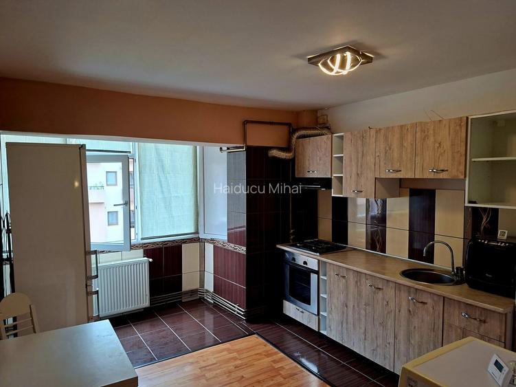 2 camere Gavana 3 , Decomandat / centrala , Amplasament DEOSEBIT !!!