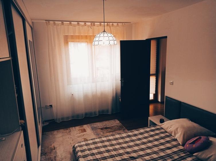 casa / vila Bascov , mobilata / utilata , finisaje moderne ! - 9