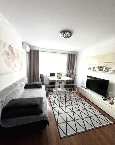Apartamet cu 3 camere, etaj intermediar, zona Cetatii Apartamet cu 3 camere, etaj intermediar, zona Cetatii