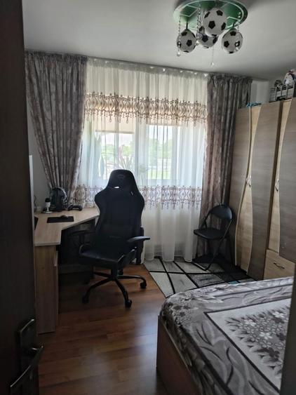 Apartament 3 camere Saveni (zona Stadion), etaj 3 - 3