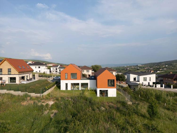 Casa moderna | Valea Chintaului str. Muntii Mehedinti | 125 mp utili - 4