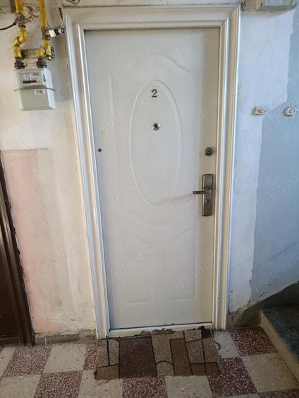 apartament de vanzare cu 3 camere - 7