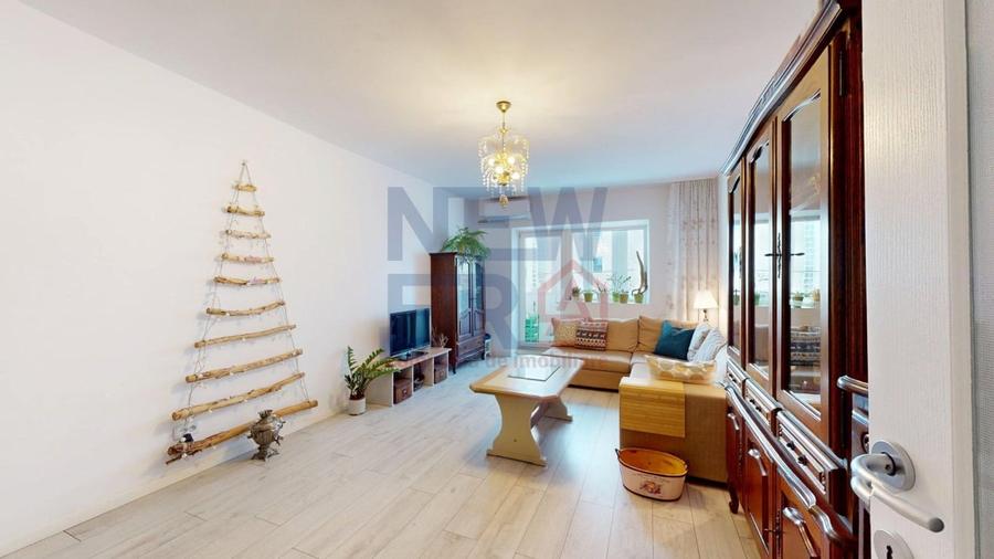 De vanzare apartament decomandat-3 camere Aviatiei-an 1989-anvelopat - 2