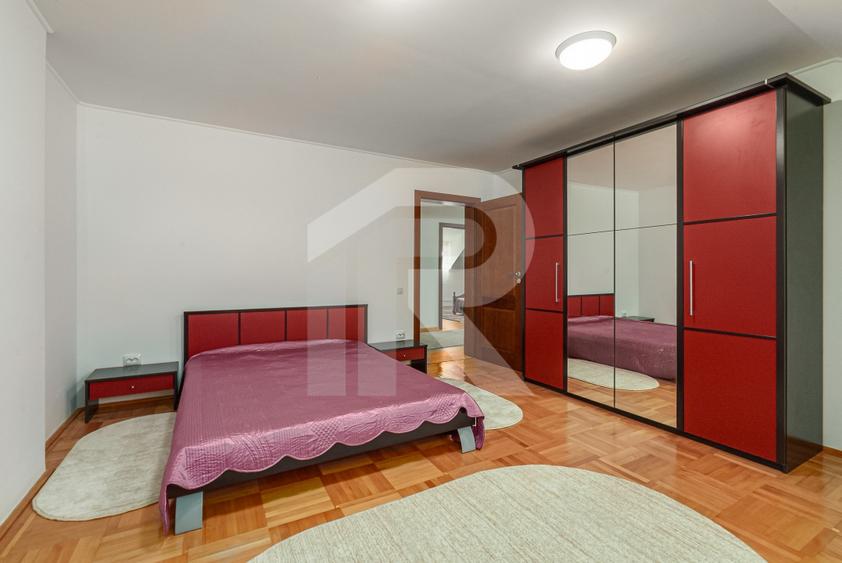 Vila de vanzare in Busteni – 8 dormitoare, vedere directa spre Crucea Caraiman! - 32