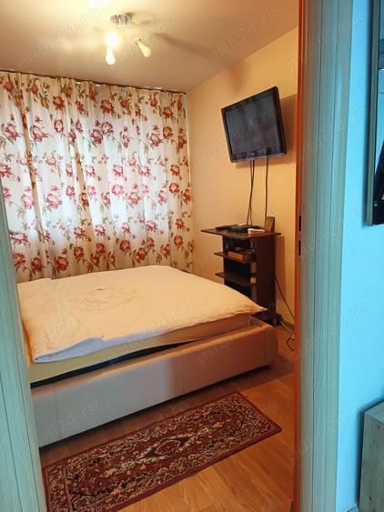 Inchiriez apartament 4 camere, decomandat, zona Piata Mica - 6