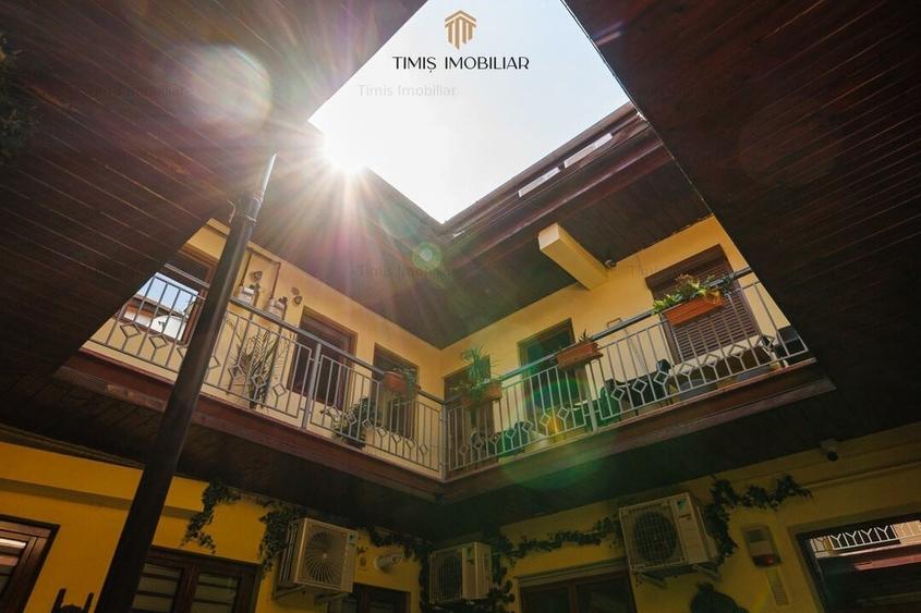 Apartament pe 2 niveluri I 3 cam & 2 băi, in P-ța Unirii  - Comision 0% - 24