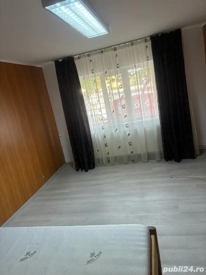 Garsoniera Central De Inchiriat mobilata si utilata corespunzator - 4